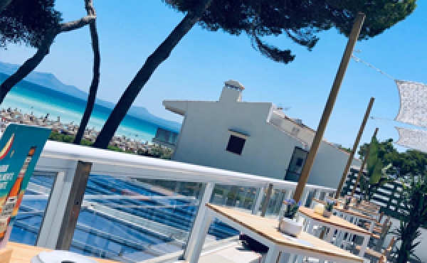 Ресторан в Playa de Muro 6 Ресторан в Playa de Muro 6